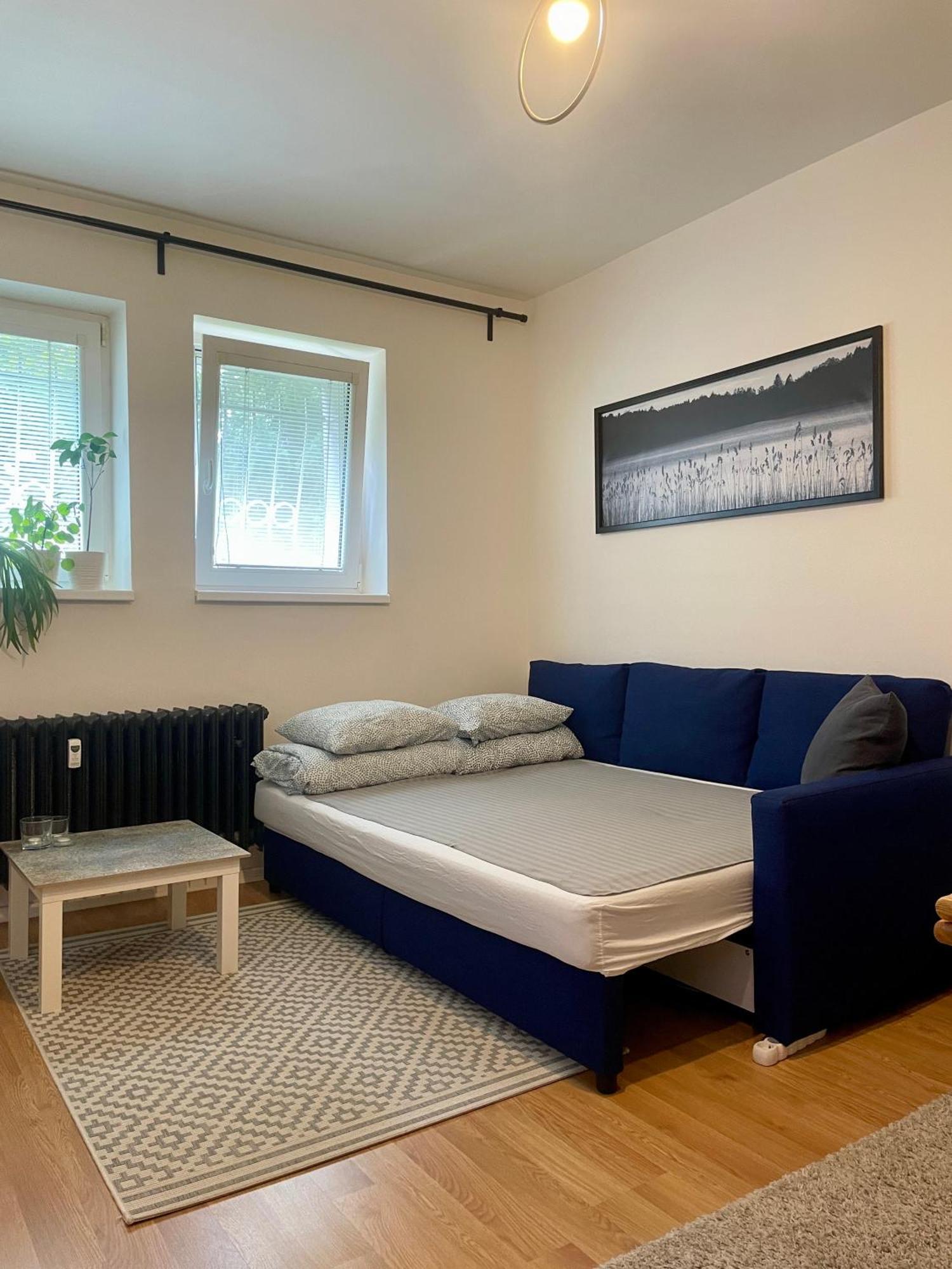 Cozy Self Check-In Apartment In Vibrant Ruzinov Area, Komarnicka 42, Братислава Экстерьер фото