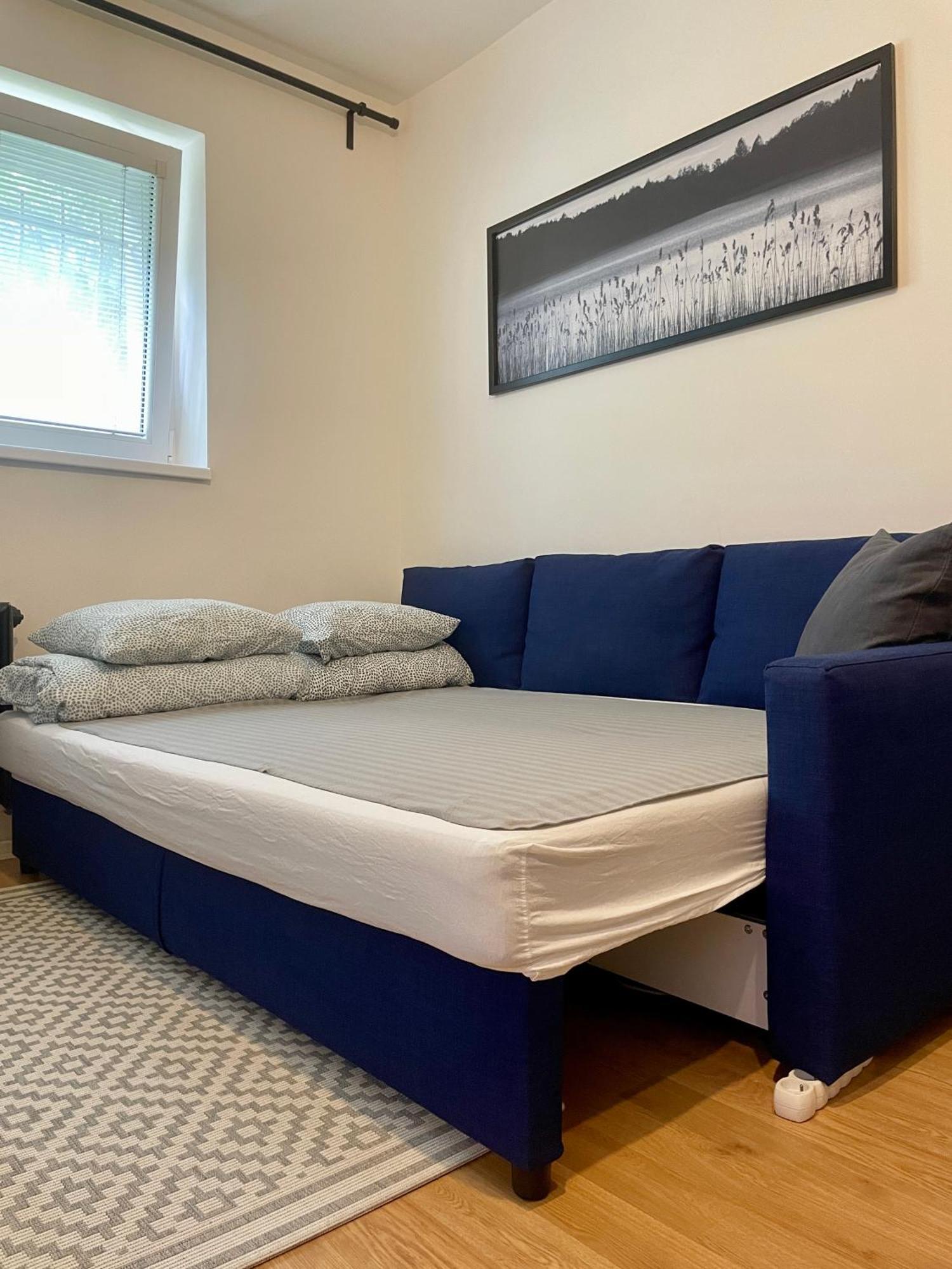 Cozy Self Check-In Apartment In Vibrant Ruzinov Area, Komarnicka 42, Братислава Экстерьер фото